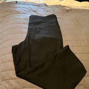 Classic Black Women's Capris